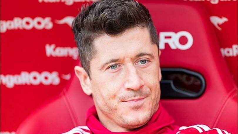 Scarpa d'oro, Immobile rincorre Lewandowski