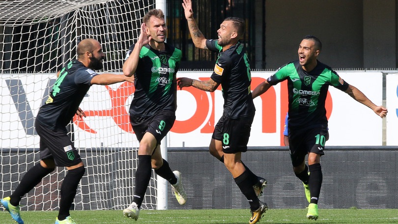 Serie B in diretta dalle 18.45: probabili formazioni e dove vederla in tv