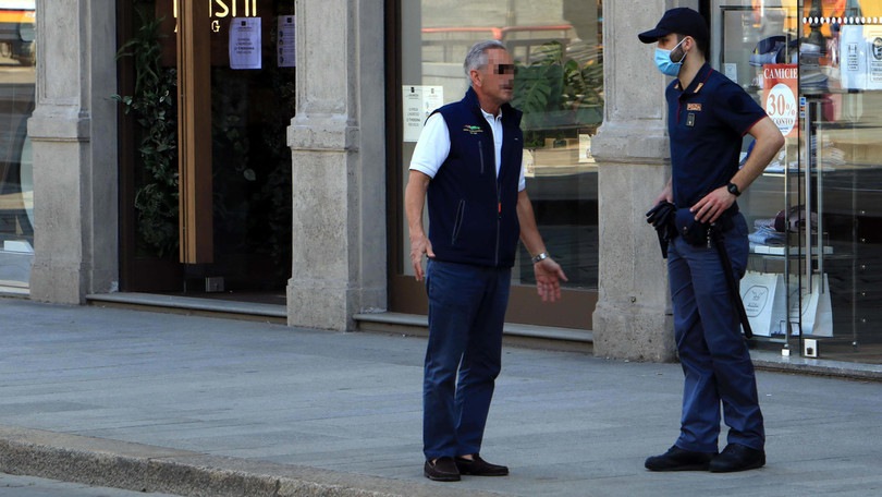 Lombardia, obbligo di mascherine all'aperto fino al 14 luglio