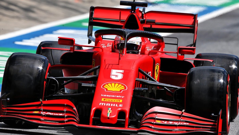 Ferrari, Vettel: "Non sono contento della macchina, eliminazione in Q2 una sorpresa"