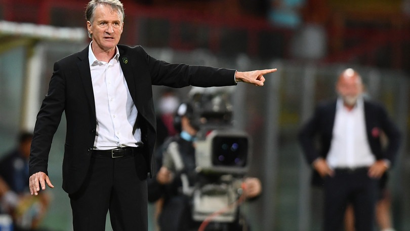 Diretta Serie B alle 21, probabili formazioni. Dove vederla in tv