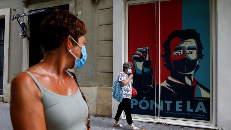 A Barcellona nuovi focolai di Coronavirus: “Restate a casa”