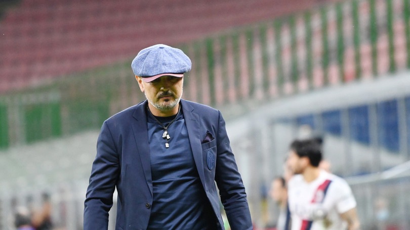Mihajlovic: "Deluso, non c'è mai stata partita. Bisogna vergognarsi!"
