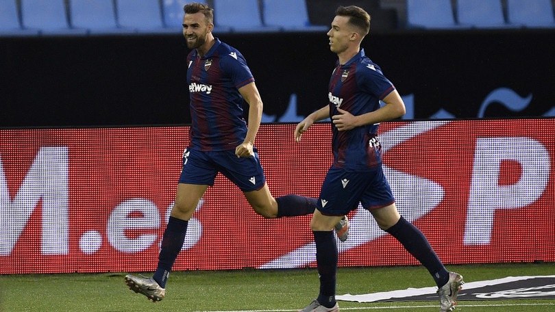 Lazio forte su Mayoral: in difesa il sogno resta Umtiti