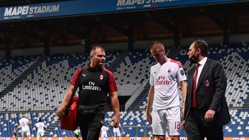 Milan, Conti: intervento al ginocchio sinistro dopo l'infortunio con il Sassuolo