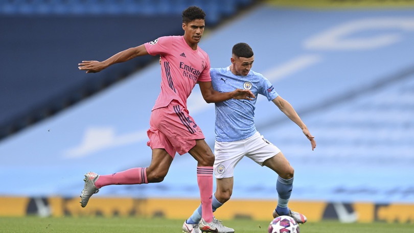 Real Madrid, Varane: "La sconfitta contro il City? È colpa mia, mi prendo le mie responsabilità""