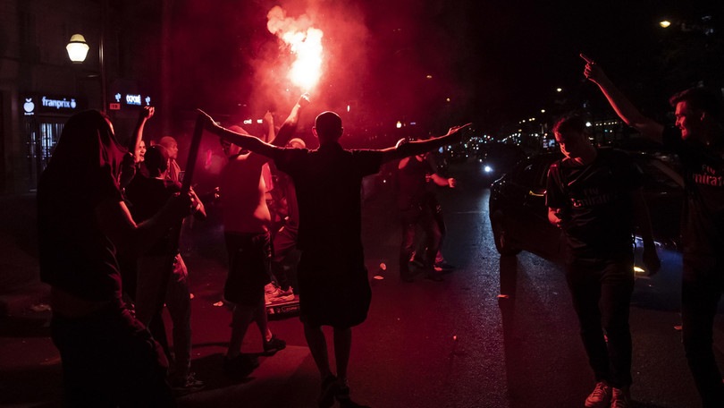 Champions, revocato il divieto di indossare la maglia del Paris Saint Germain a Marsiglia