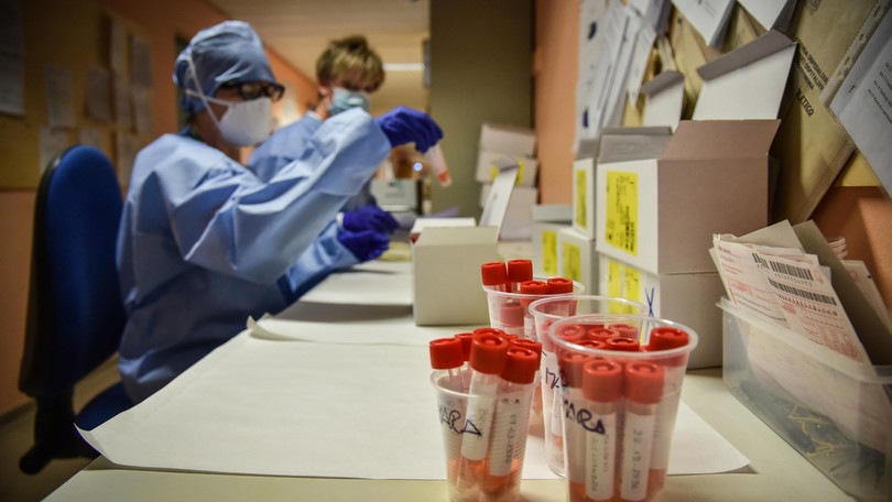 Coronavirus, un diciassettenne nel Bergamasco è grave