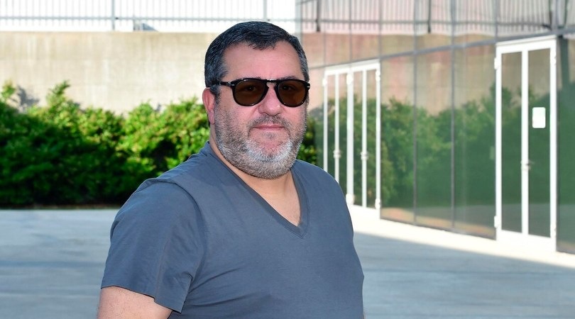 Raiola: «Pogba a Manchester è infelice, deve cambiare aria»