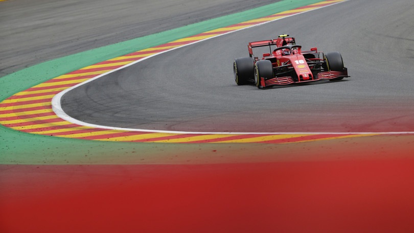 Gp Belgio: seconde libere a Verstappen, Ferrari fuori dalla Top 10