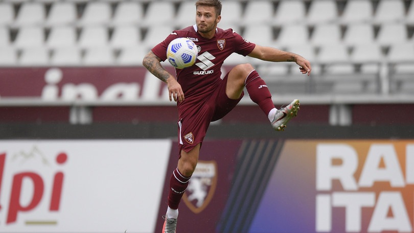 Torino, i nuovi numeri: Linetty prende il 77. A Iago Falque di nuovo la 10