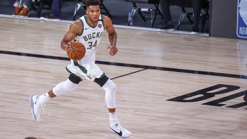 NBA, Milwaukee e Lakers passano il turno. Houston batte OKC