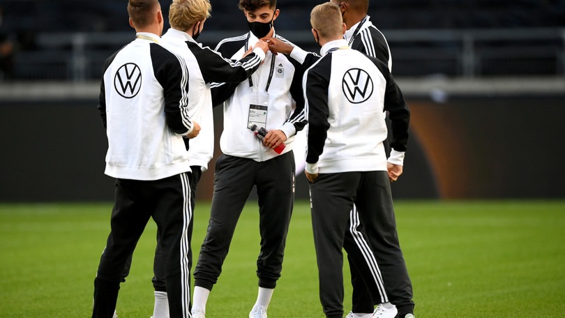 Havertz firma con il Chelsea e lascia il ritiro della Germania