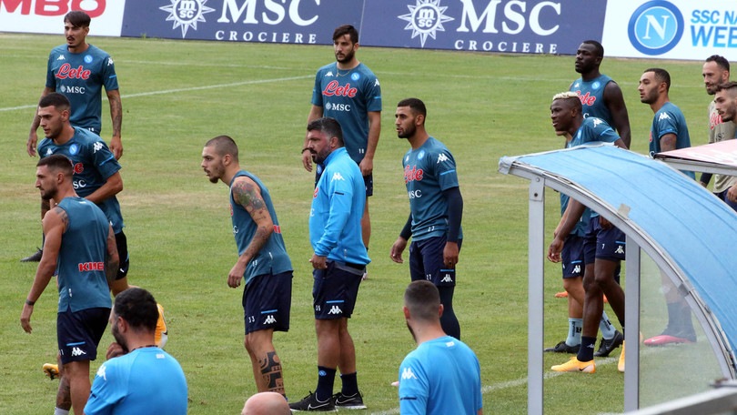 Napoli, l'11 amichevole al San Paolo col Pescara