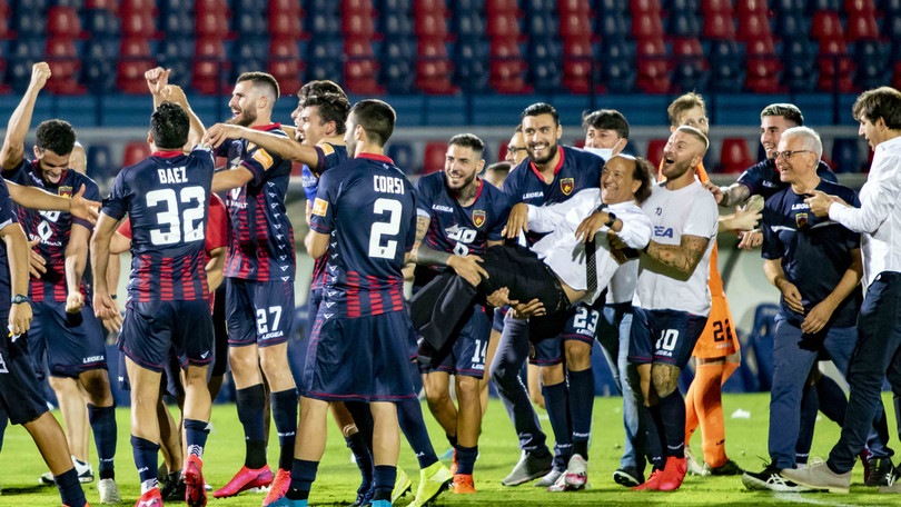 Cosenza, ufficiale: Corsi rinnova fino al 2022