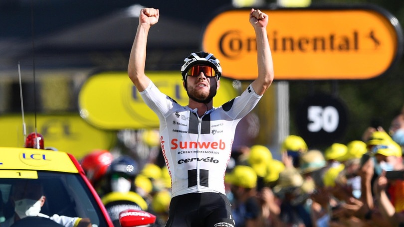 Va a Hirschi la 12ª tappa del Tour de France. Roglic resta leader