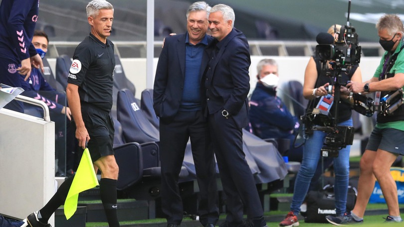 Ancelotti batte Mourinho, 1-0 Everton. Castagne a segno col Leicester