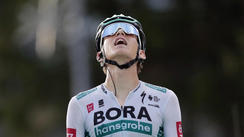 Tour de France, a Kamna la 16ª tappa. Roglic resta leader
