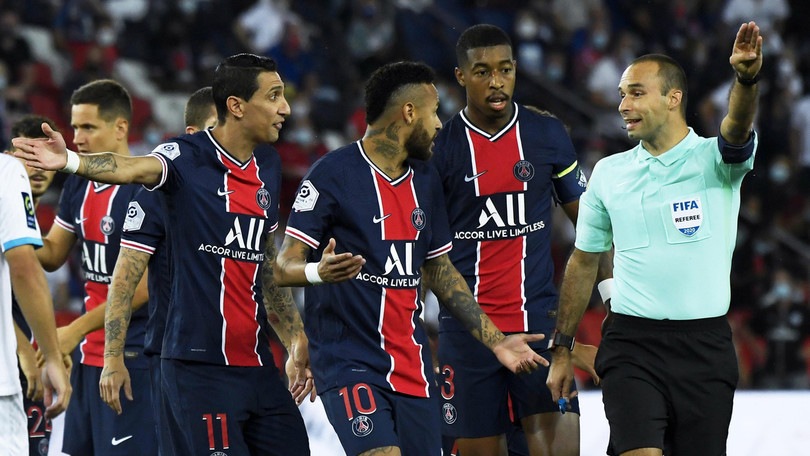 Neymar graziato con due turni di squalifica dopo la rissa in Psg-Marsiglia