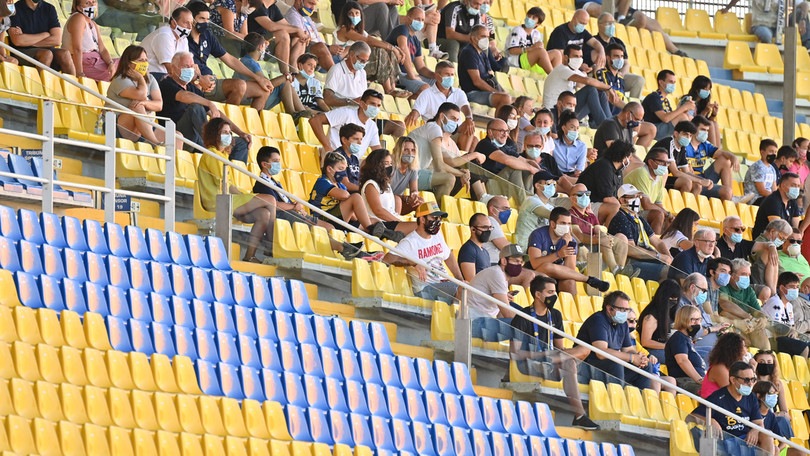L'Emilia Romagna apre ai tifosi: 13mila al Gp di Imola, mille in Parma-Napoli