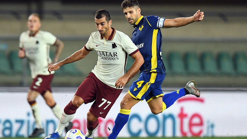 Verona-Roma 0-0: tanti legni e zero gol, Dzeko rimane in panchina