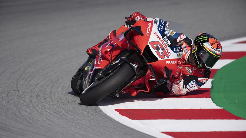 MotoGp, Bagnaia: "Usato poco il freno posteriore per la gomma"