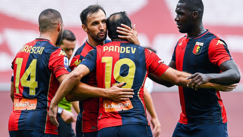 Coronavirus, ancora positivi 17 calciatori del Genoa