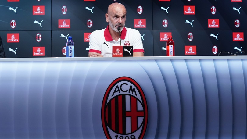 Milan, Pioli: "Ibrahimovic sta bene e vuole tornare. Hauge? Può giocare titolare"