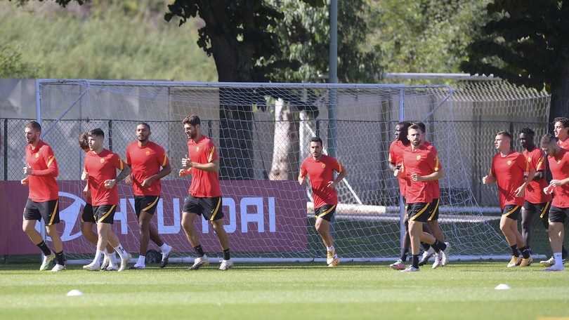 Coronavirus Roma, due U18 positivi. Tamponi per la prima squadra