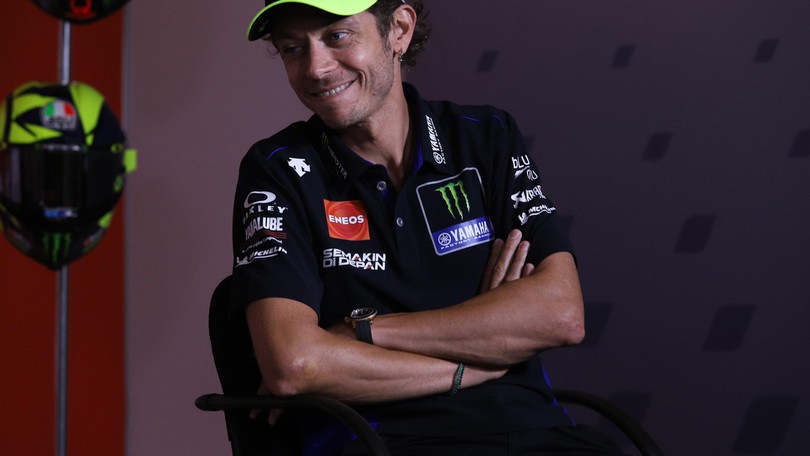 MotoGP, Valentino Rossi: “Positivo al terzo tampone”