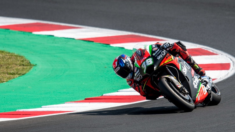 GP Francia, Smith protagonista nelle libere, Valentino Rossi chiude ottavo