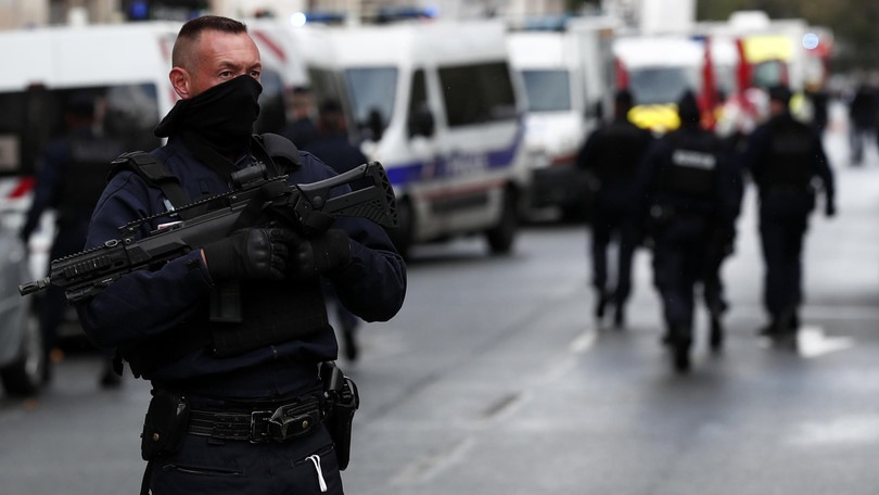 Orrore in Francia, professore decapitato: aveva mostrato vignette di Maometto