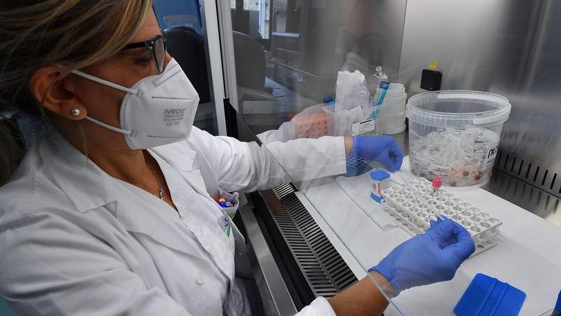 Coronavirus, in Italia 15.199 casi e 127 morti nelle ultime 24 ore