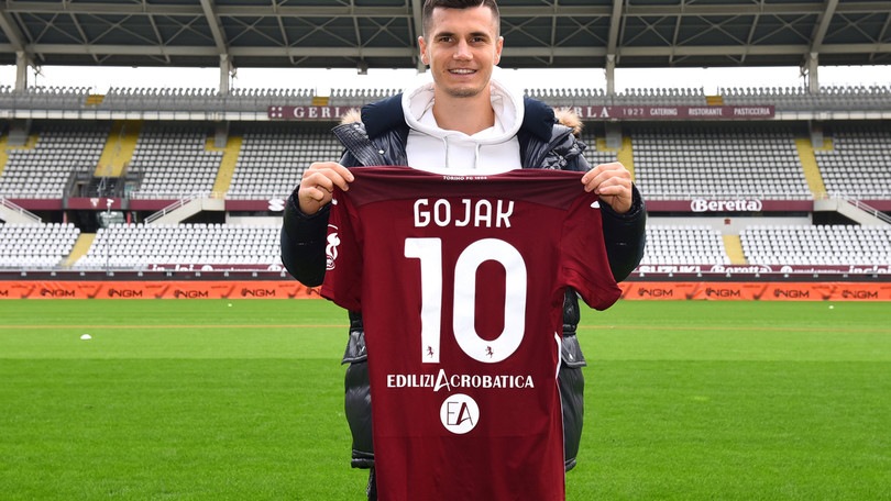 Torino, Gojak: "Mezzala o trequartista, mi ispiro a Modric e De Bruyne"