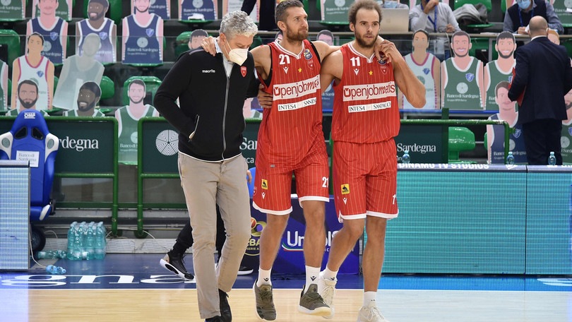 Openjobmetis Varese, nessuna frattura al piede per Ferrero