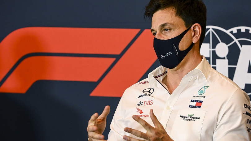 F1, Wolff: "Sudore e sacrifici dietro i titoli della Mercedes"