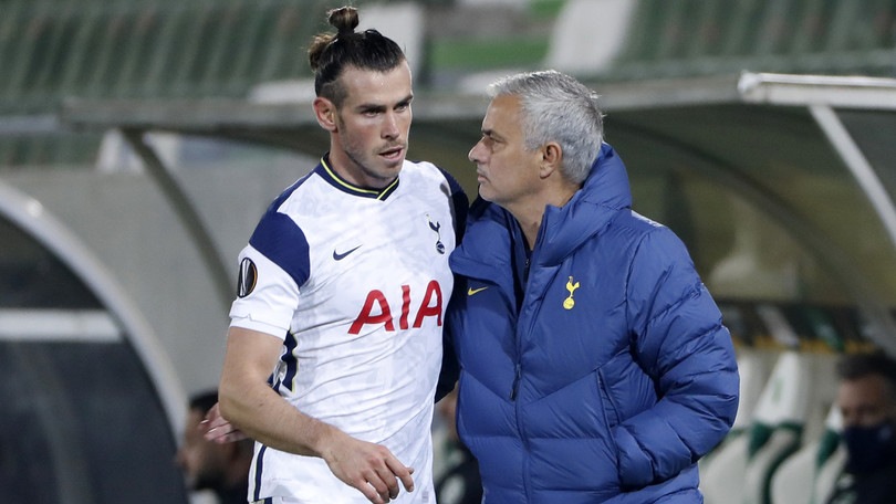 Mourinho cala il tris, doppietta Livaja. Vincono Real Sociedad, Sparta Praga e Young Boys