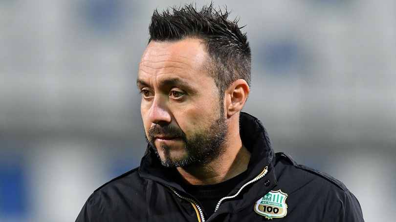 Sassuolo, De Zerbi: "Maradona? Ha emozionato tutti: il più grande"