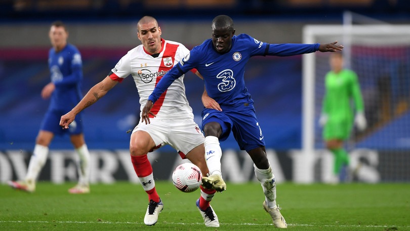Il Sun: "L'Inter non molla Kanté e sfida il Real Madrid"