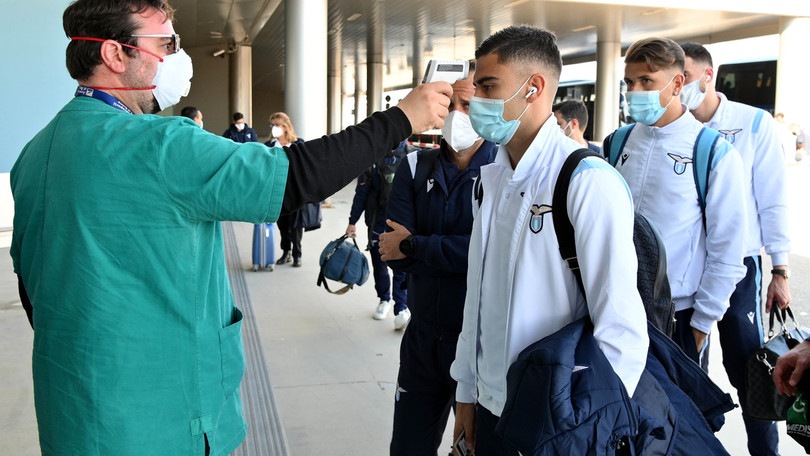 La Lazio si difende sui tamponi: "Regole rispettate. Immobile un leone in gabbia"