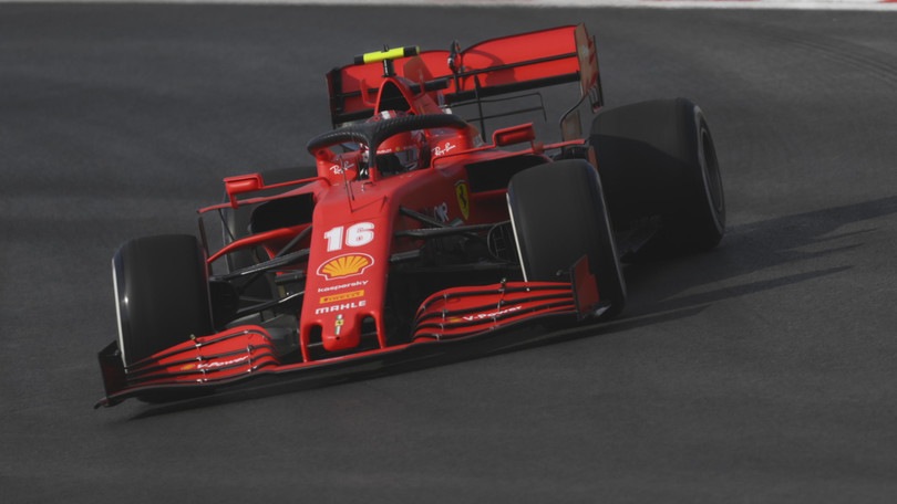 GP Turchia: Red Bull dominano la prima sessione di libere, terzo Leclerc