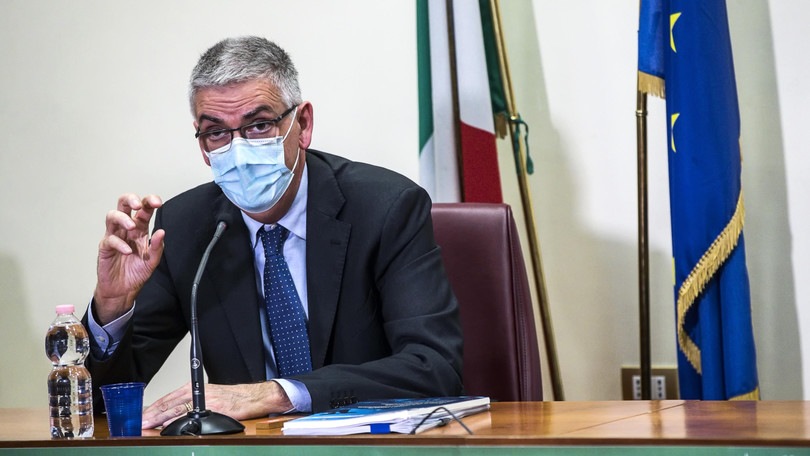Iss: "Il Coronavirus rallenta, ma non ci sarà nessun libera tutti"