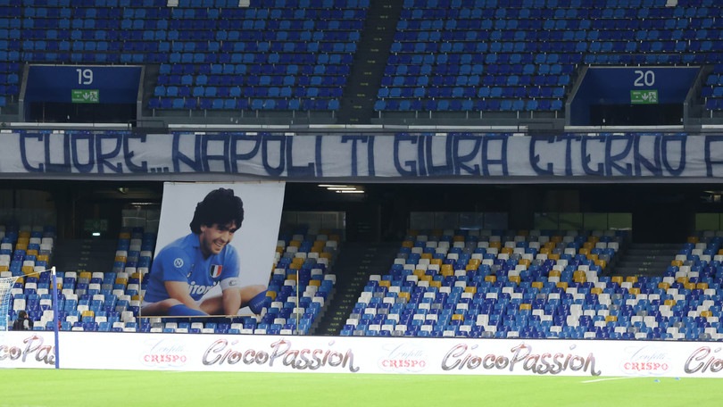 Autopsia Maradona, nessuna traccia di alcol o droga. La figlia si sfoga