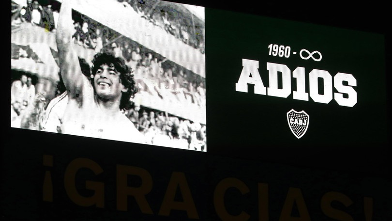 Maradona, a Buenos Aires proposta per un tributo permanente