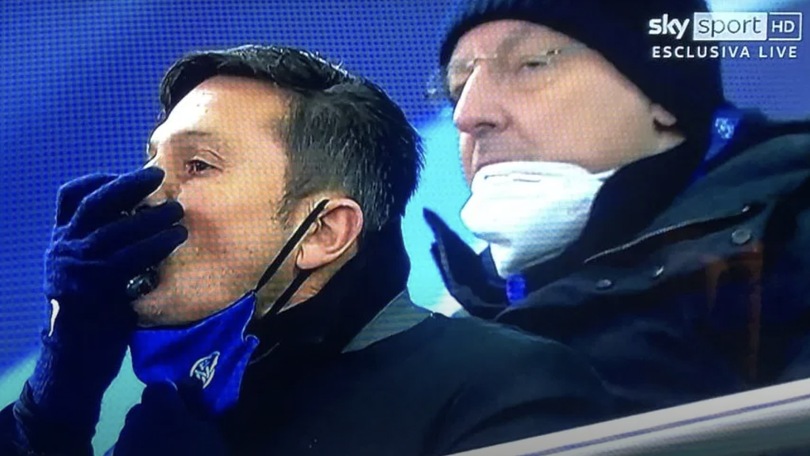 Borussia-Inter, Zanetti e il misterioso bacio in tribuna