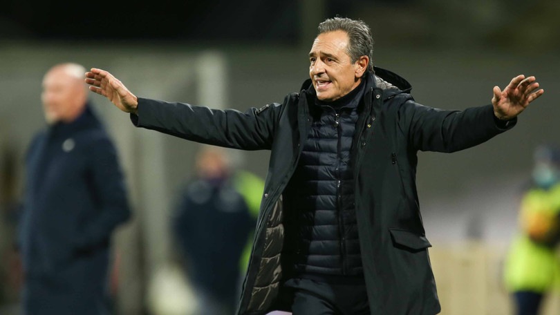 Fiorentina, Prandelli: "Un punto per il morale. Il vento sta cambiando"