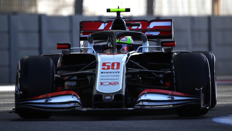 GP Abu Dhabi, Schumacher: "Ambientamento senza intoppi"