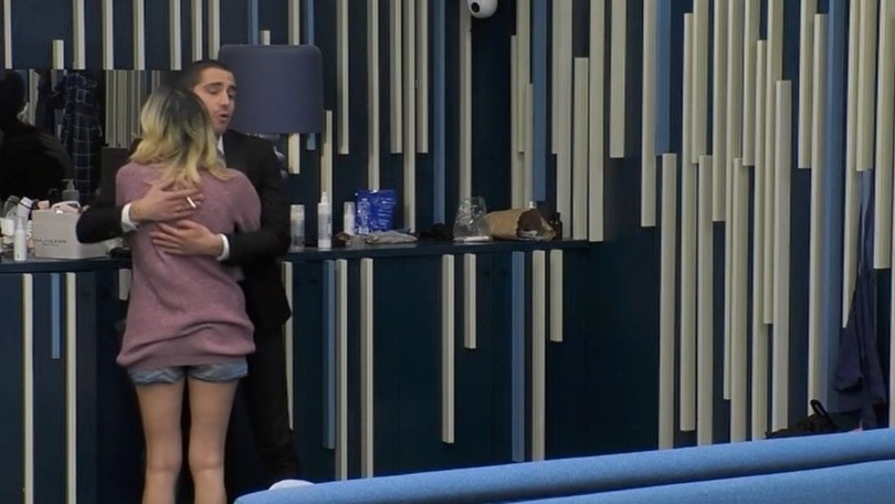 GF Vip, Tommaso Zorzi chiede scusa a Stefania Orlando per la nomination: ecco la reazione