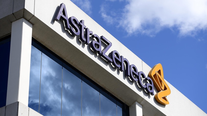Vaccino AstraZeneca, l'Ema dice no per gennaio: "È improbabile"