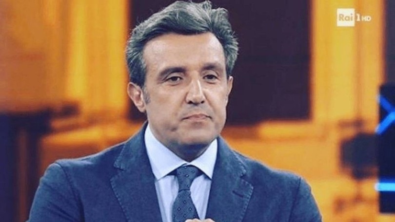 L'Eredità, Flavio Insinna si scusa per la gaffe su Cavour ma scoppia una nuova polemica